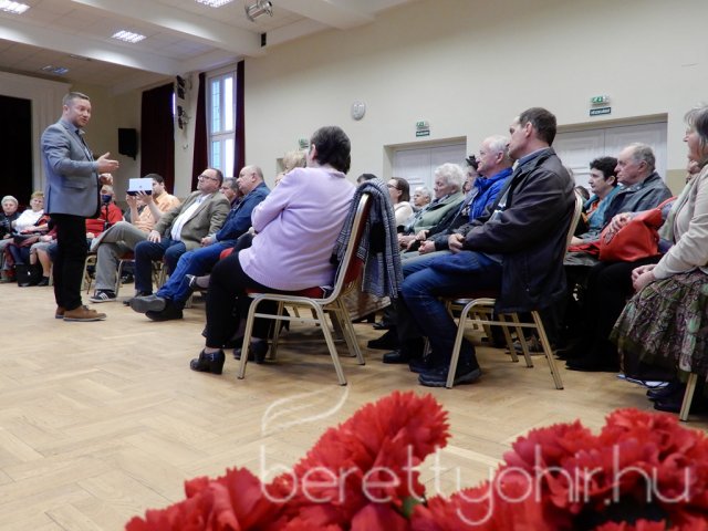 Igaz beszéd - dr. Ujhelyi István Berettyóújfaluban 27